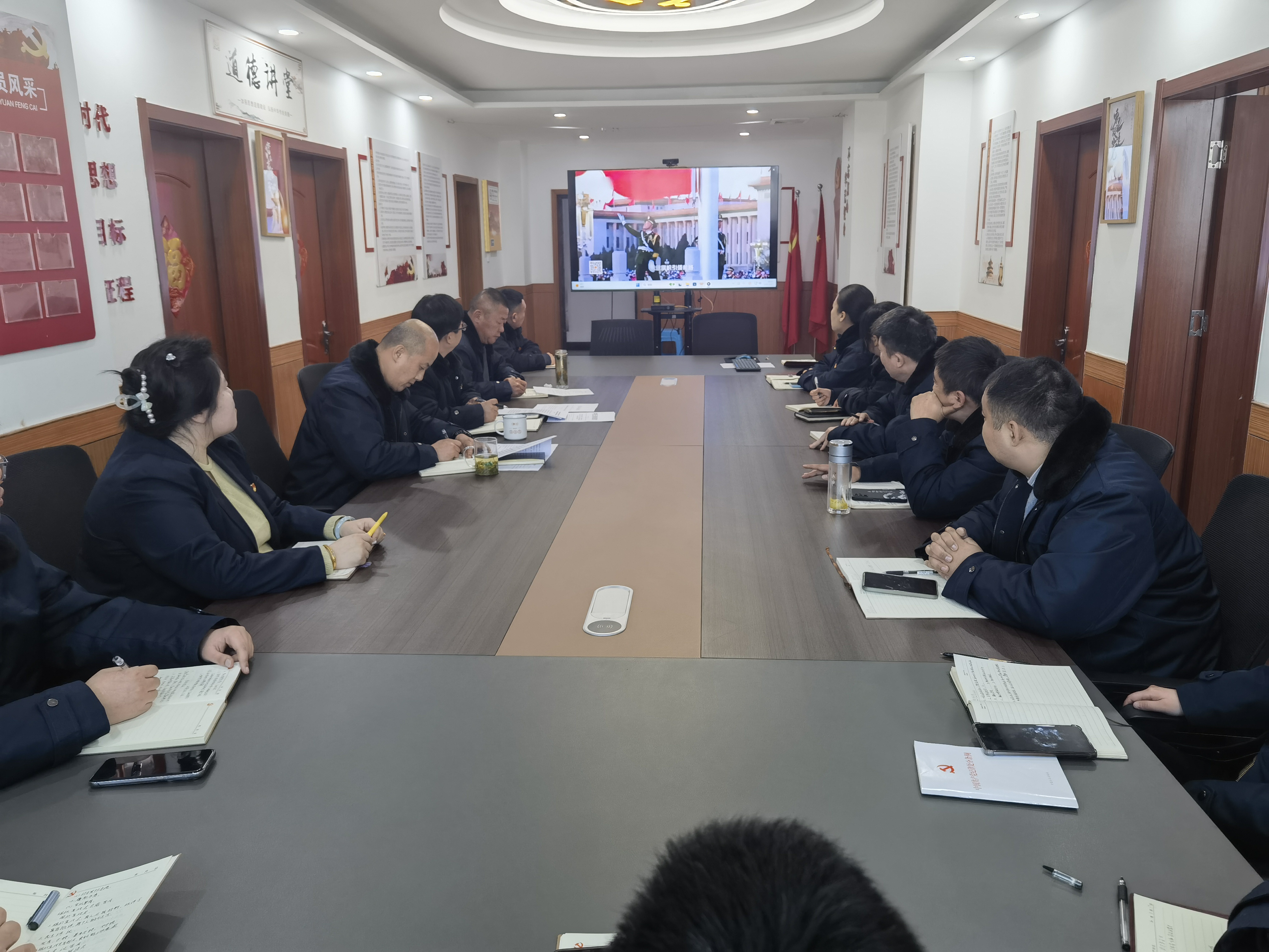 觀《向新出發(fā)》，砥礪奮進(jìn)開新局