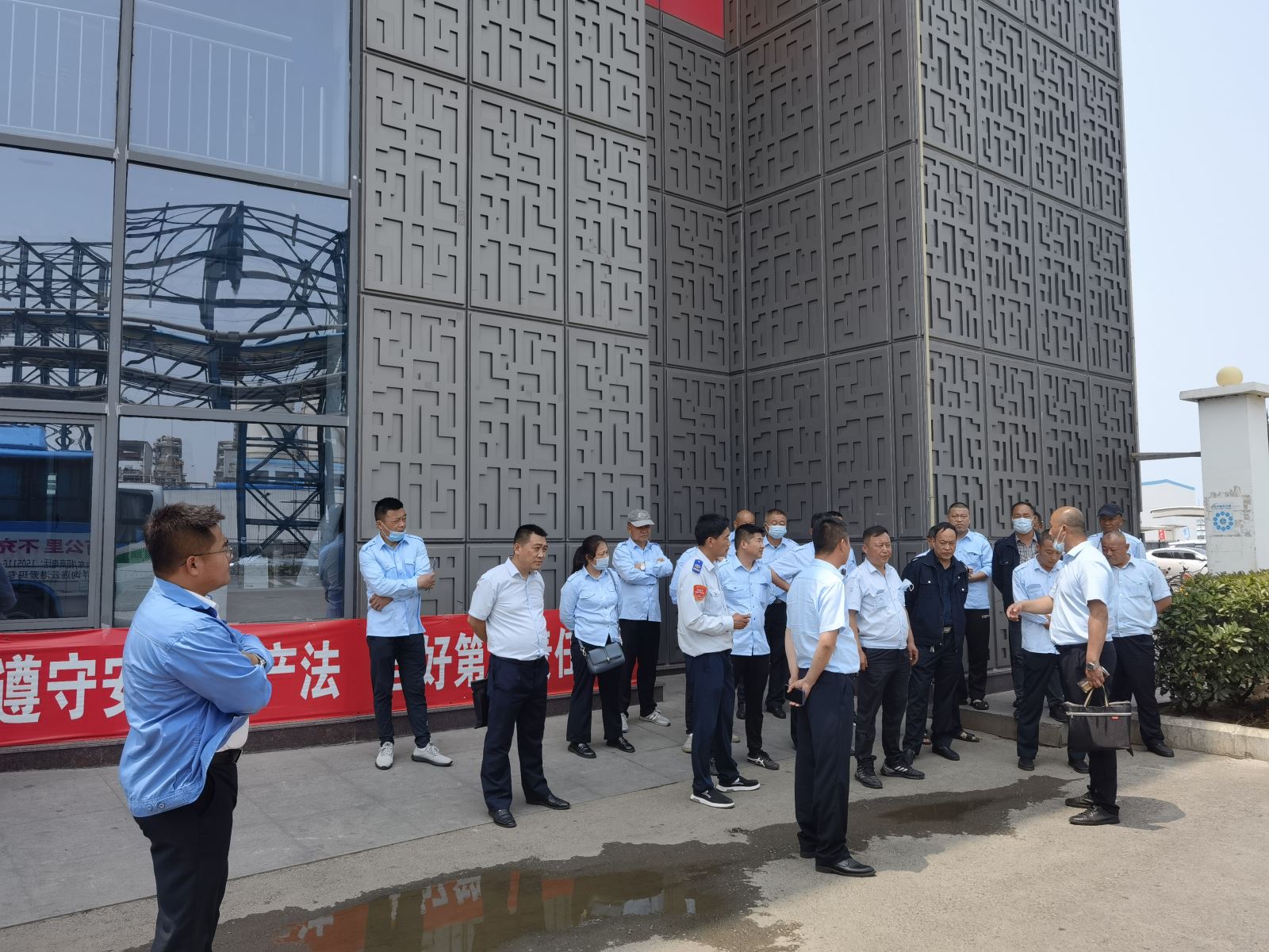 激發(fā)班組活力，弘揚(yáng)“頭雁”精神 經(jīng)營(yíng)發(fā)展事業(yè)部組織召開(kāi)安全合格班組及文明線創(chuàng)建啟動(dòng)會(huì)議